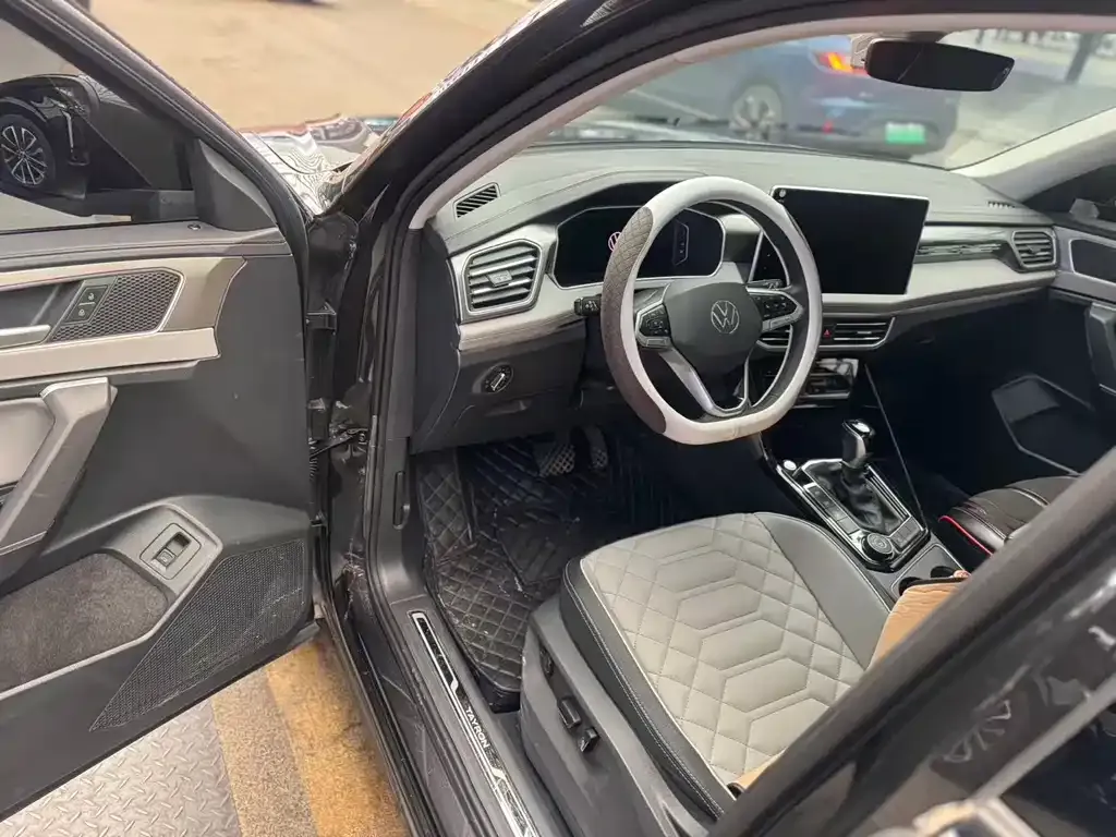 Volkswagen Tayron 2023 из CN, фото 4