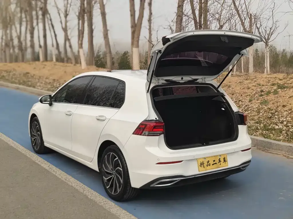 Volkswagen Golf 2021 из CN, фото 8