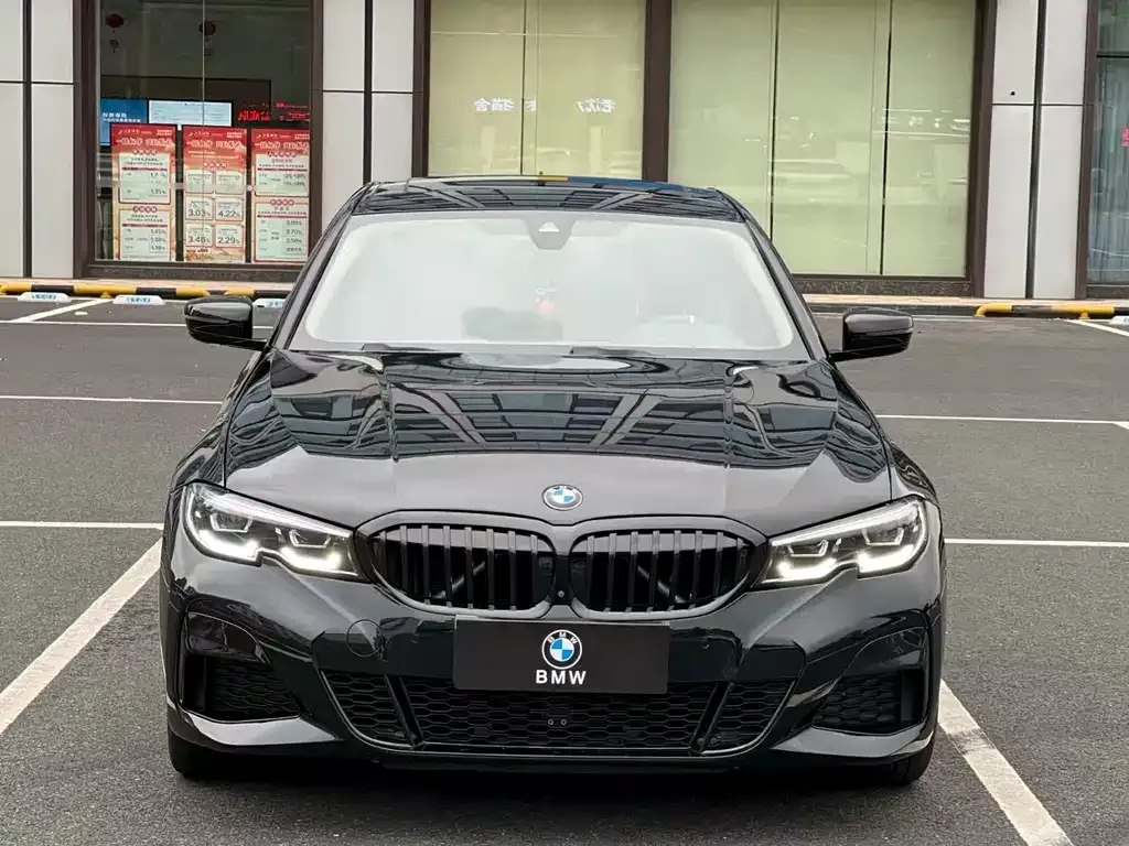 BMW 3 Series 2021 из CN, фото 9