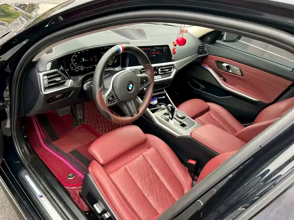 BMW 3 Series 2021 из CN, фото 2