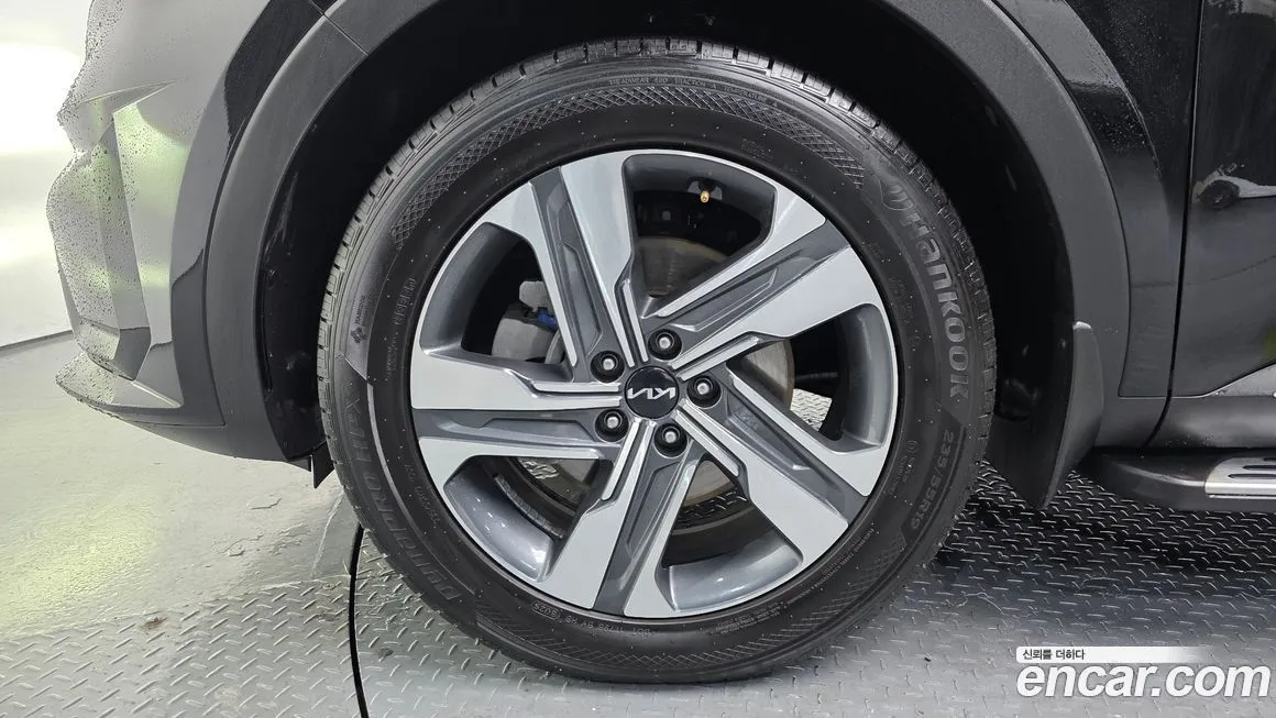 Kia Sorento — фото 6