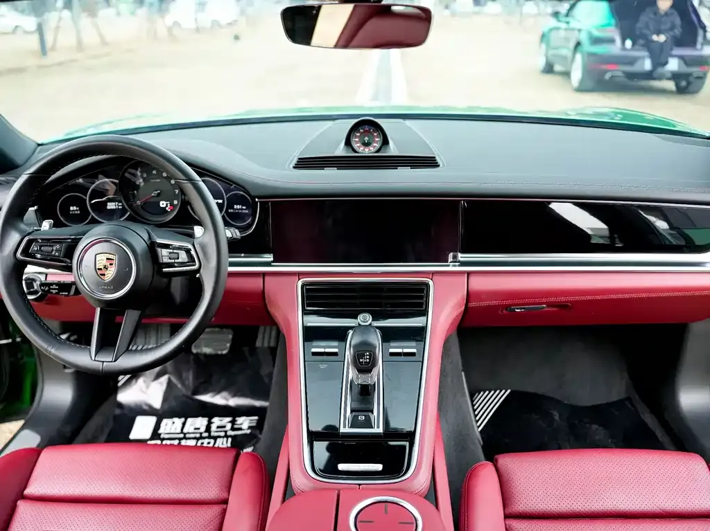 Porsche Panamera — фото 9