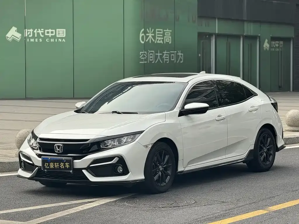Honda Civic — фото 1