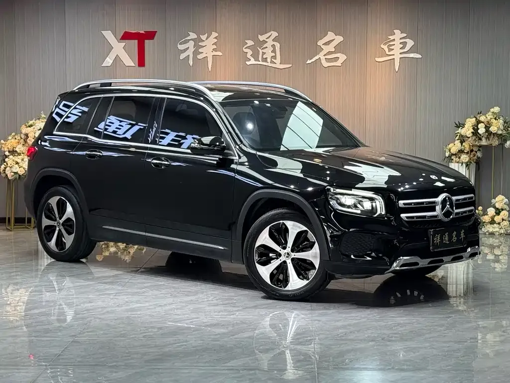 Mercedes-Benz GLB — фото 10