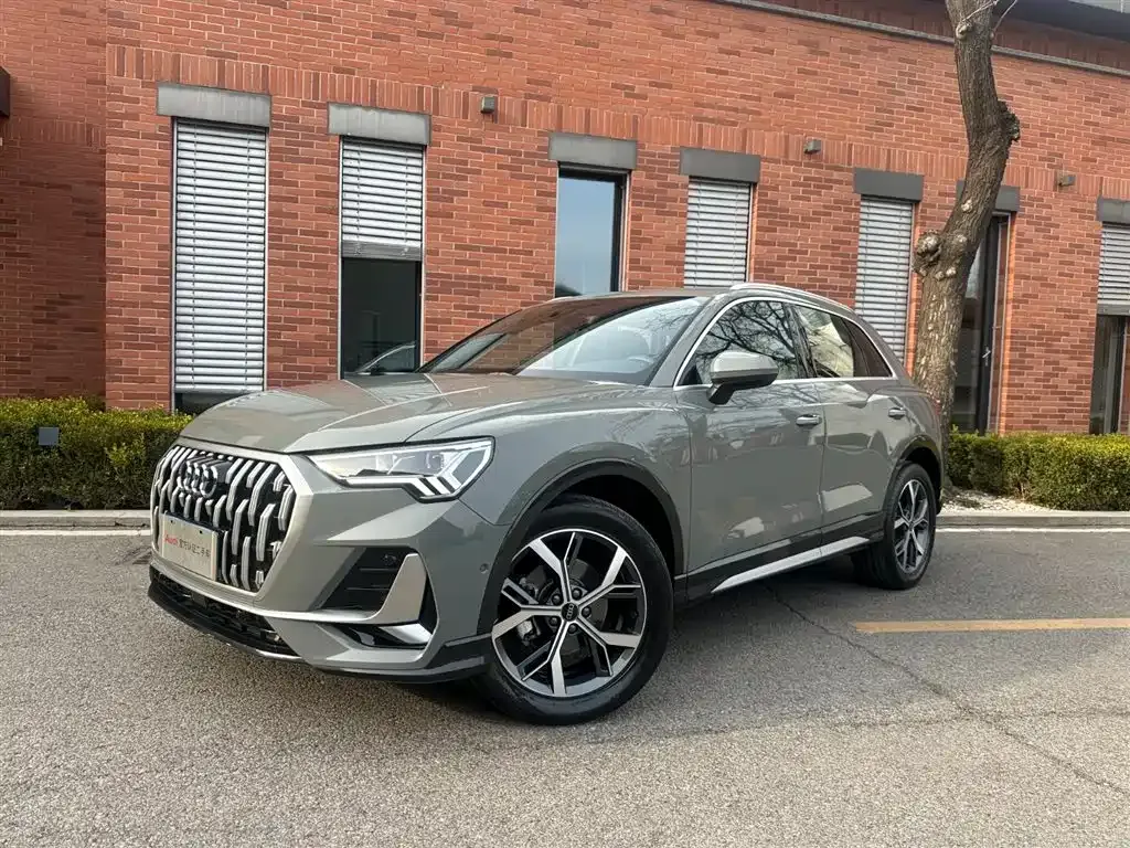 Audi Q3 2024 из CN, фото 1