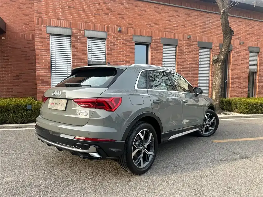 Audi Q3 2024 из CN, фото 5
