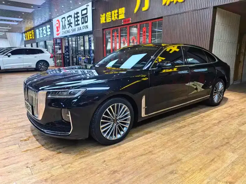Hongqi H9 — фото 1