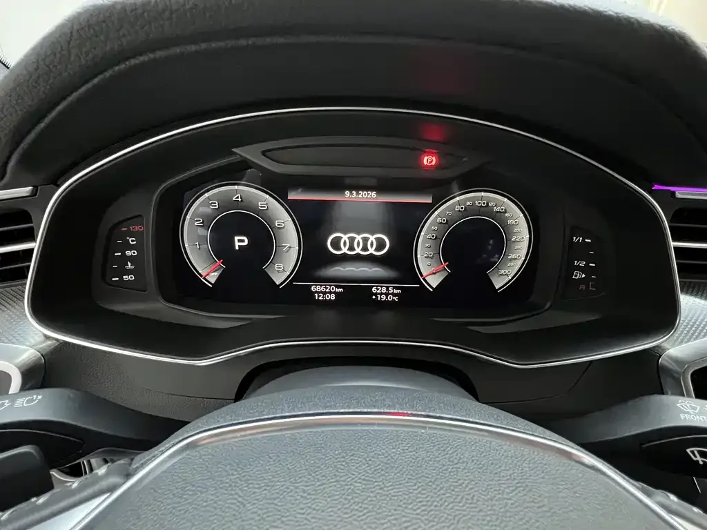 Audi A6L — фото 2