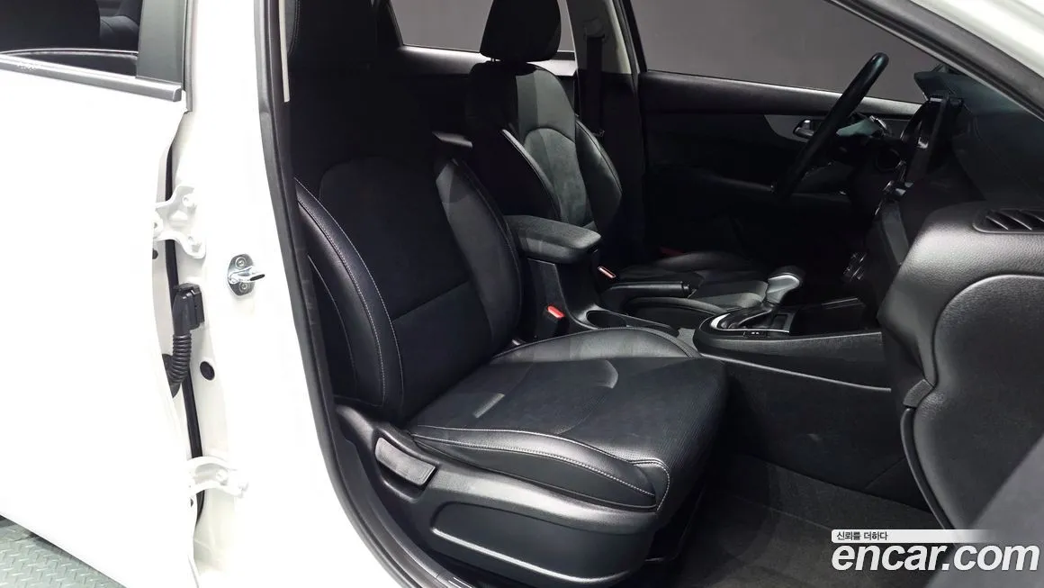 Kia K3 2022 из KR, фото 2