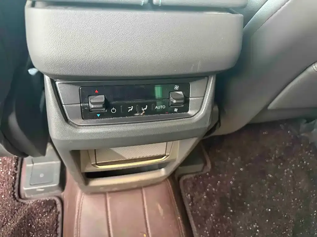 Ford Edge 2024 из CN, фото 3