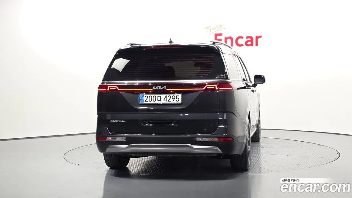 Kia Carnival 2023 из KR, фото 4