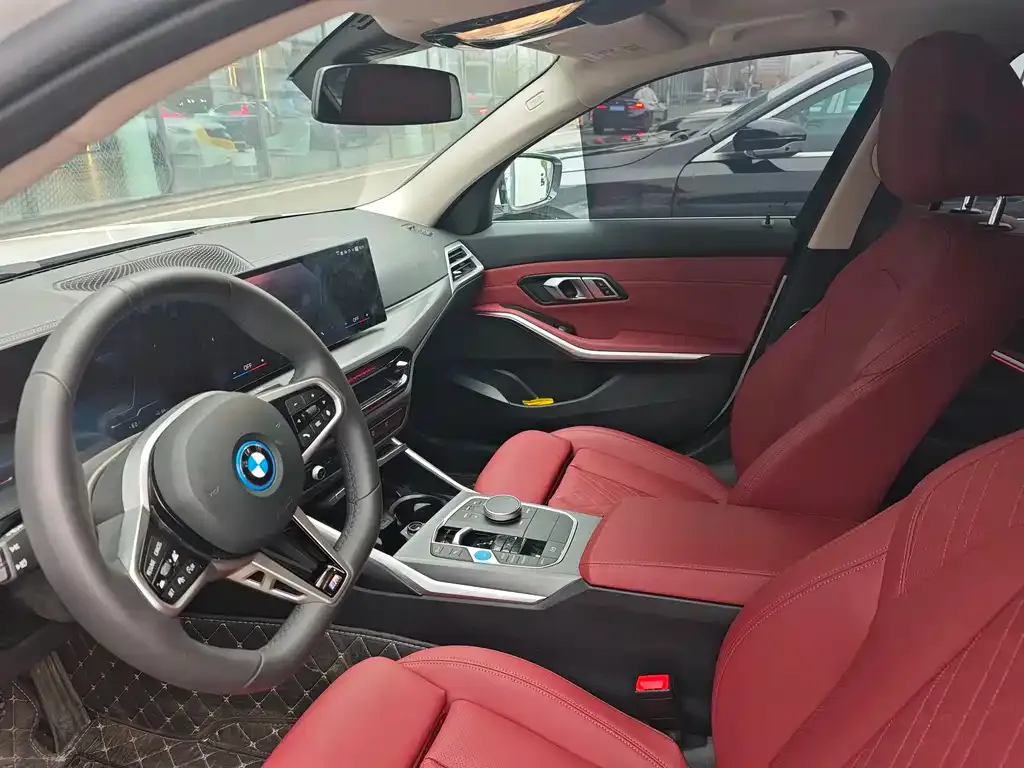 BMW i3 2025 из CN, фото 6