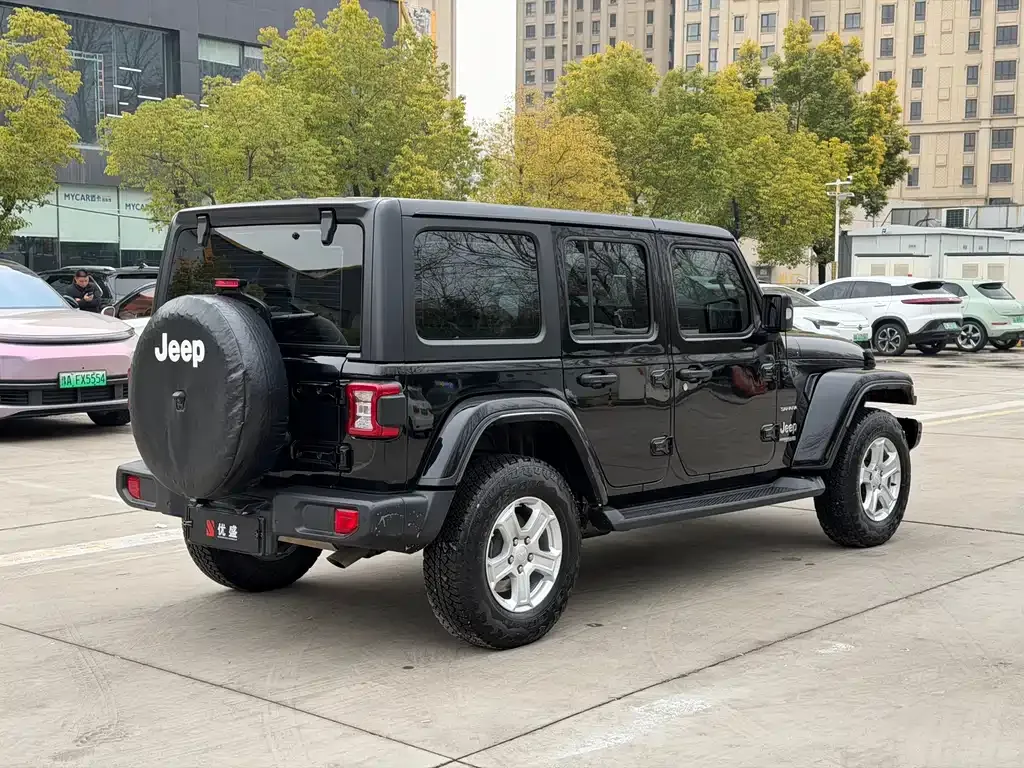 Jeep Wrangler 2021 из CN, фото 3