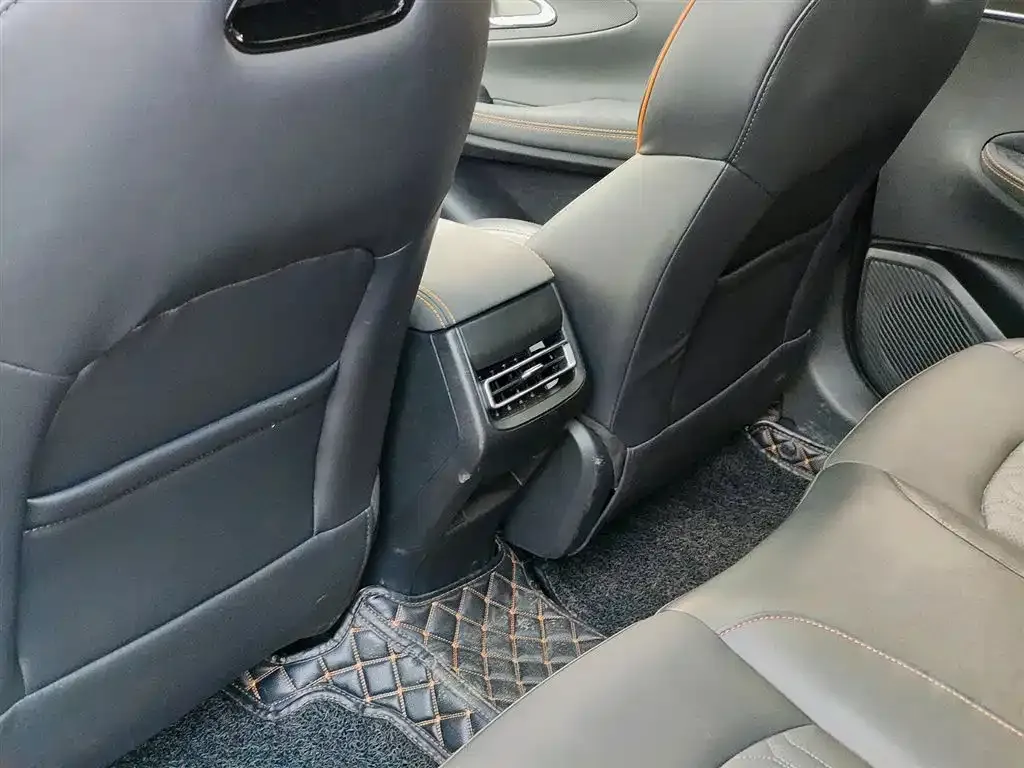Changan UNI-T 2021 из CN, фото 2