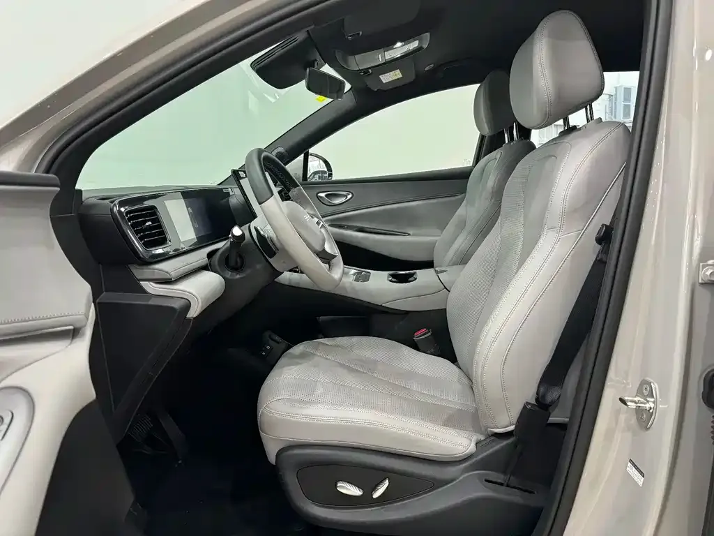 BYD Hiace 06 — фото 10