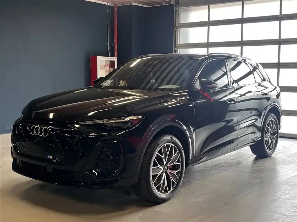 Audi Q5L 2026 из CN, фото 1