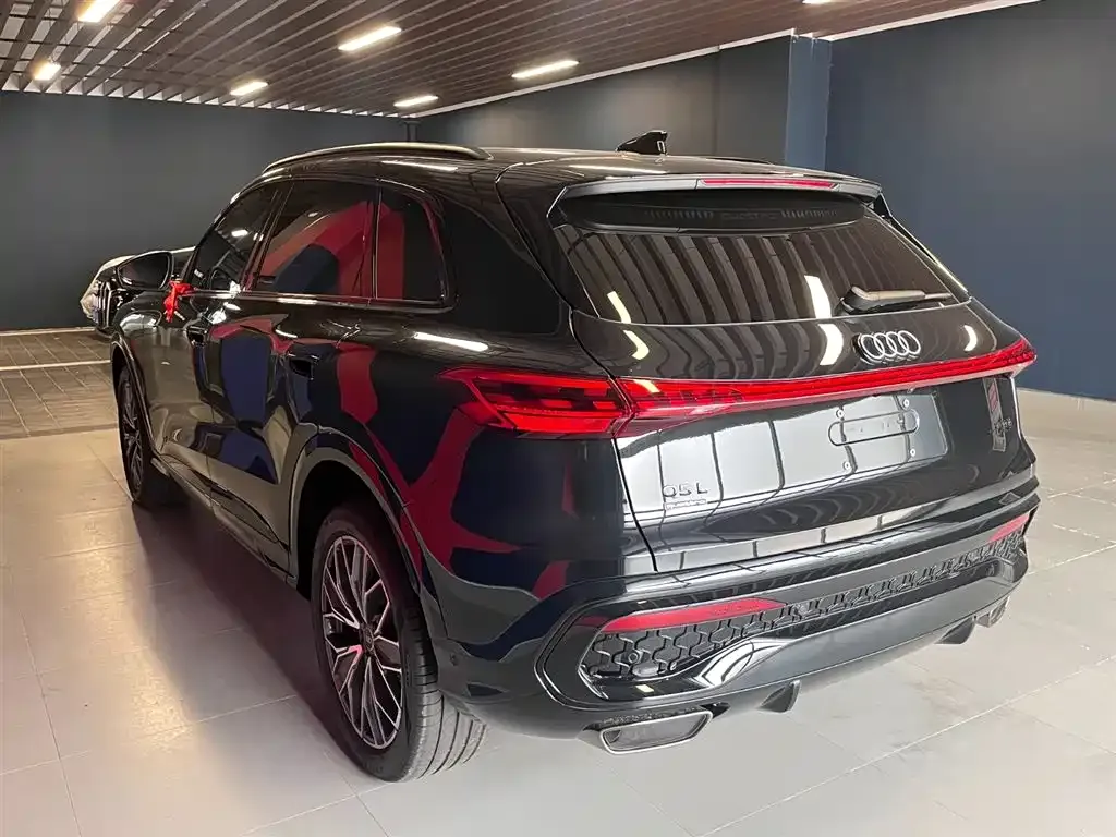 Audi Q5L 2026 из CN, фото 9