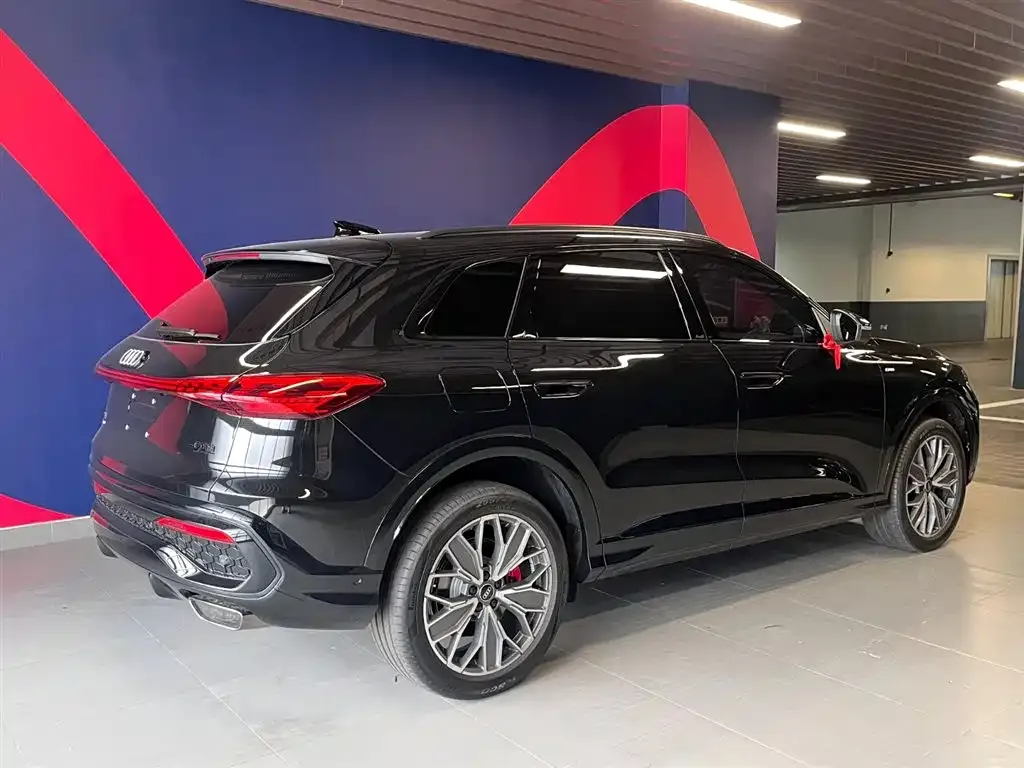 Audi Q5L 2026 из CN, фото 8