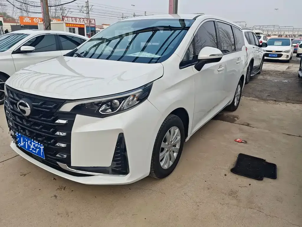 GAC Motor Trumpchi M6 — фото 1