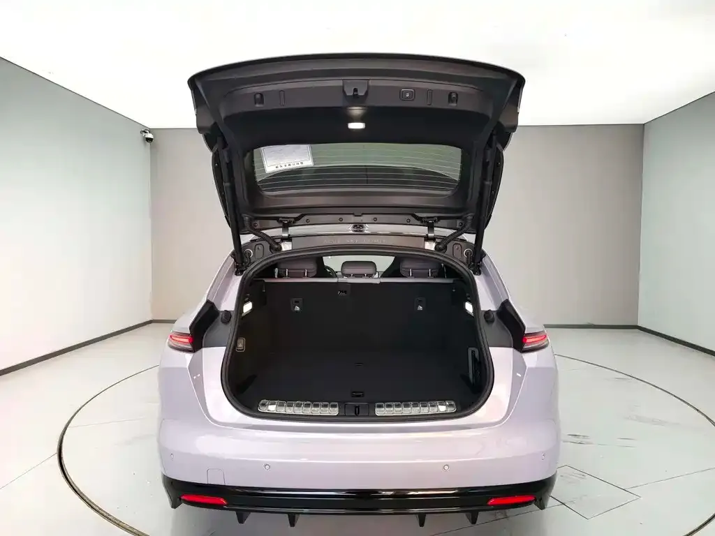 NIO ET5T 2026 из CN, фото 6