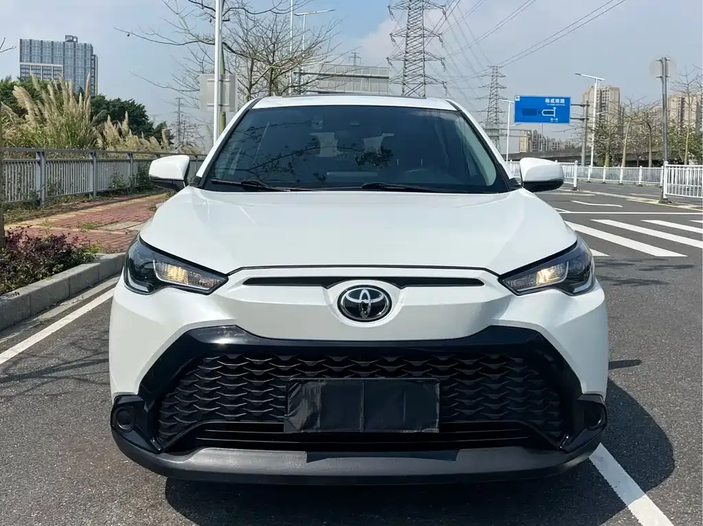 Toyota Frontlander 2022 из CN, фото 2