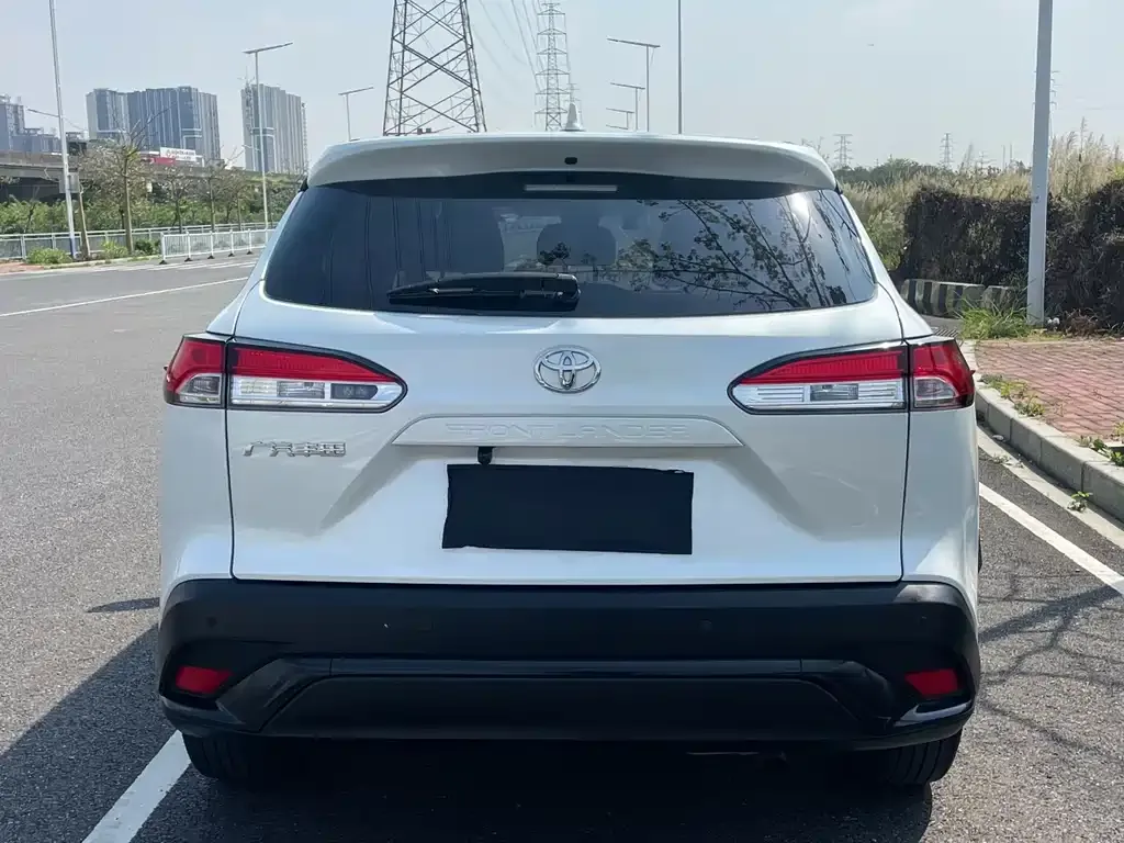 Toyota Frontlander 2022 из CN, фото 3