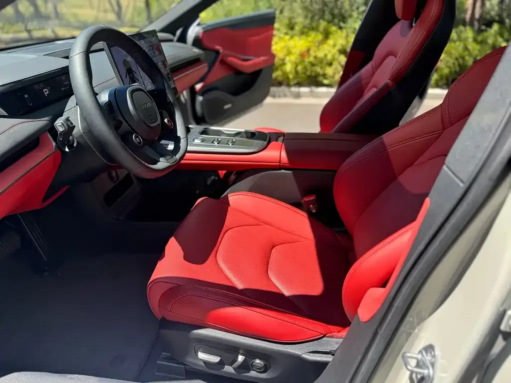 Xiaomi SU7 2025 из CN, фото 9