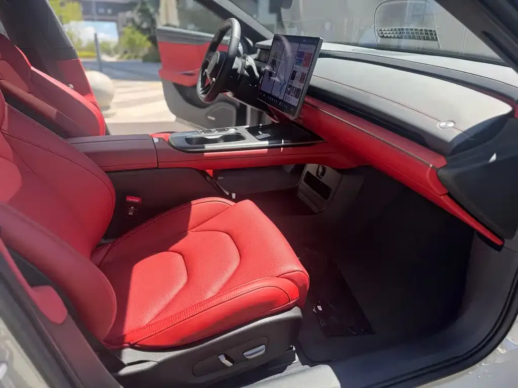 Xiaomi SU7 2025 из CN, фото 10