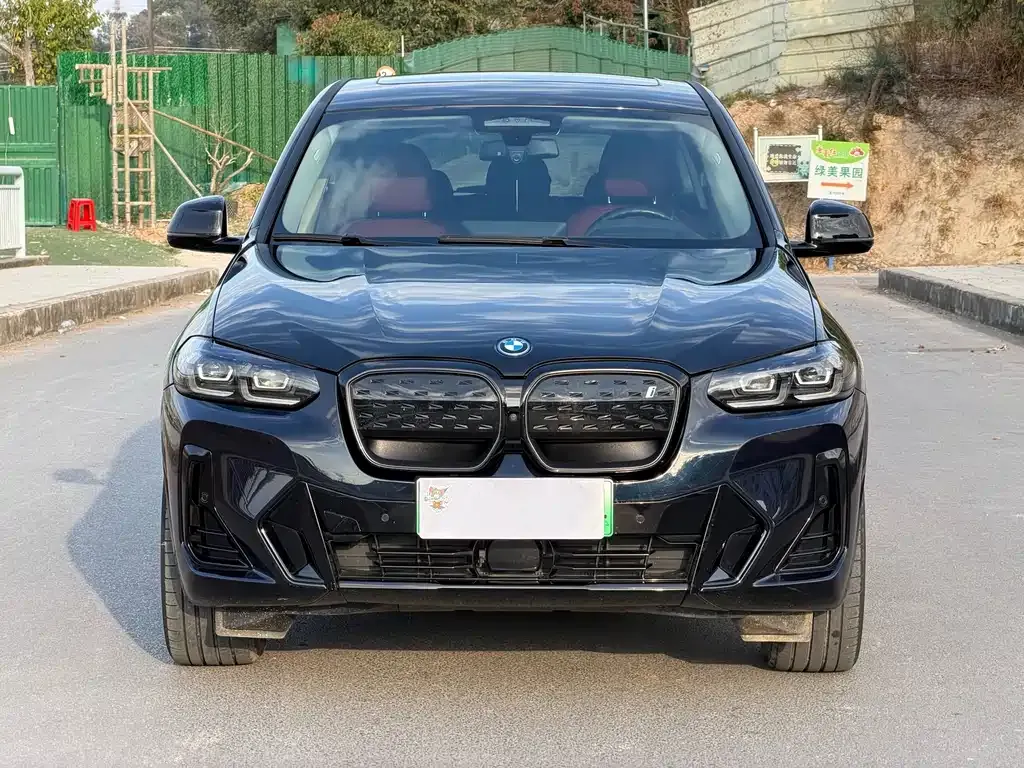 BMW iX3 2023 из CN, фото 3