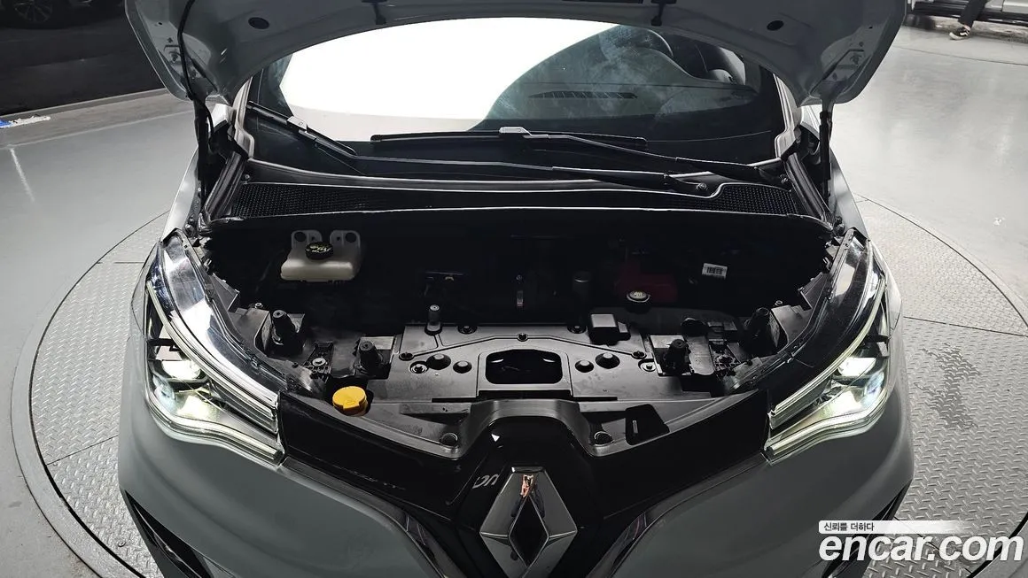 Renault Korea (Samsung) Zoe 2021 из KR, фото 10