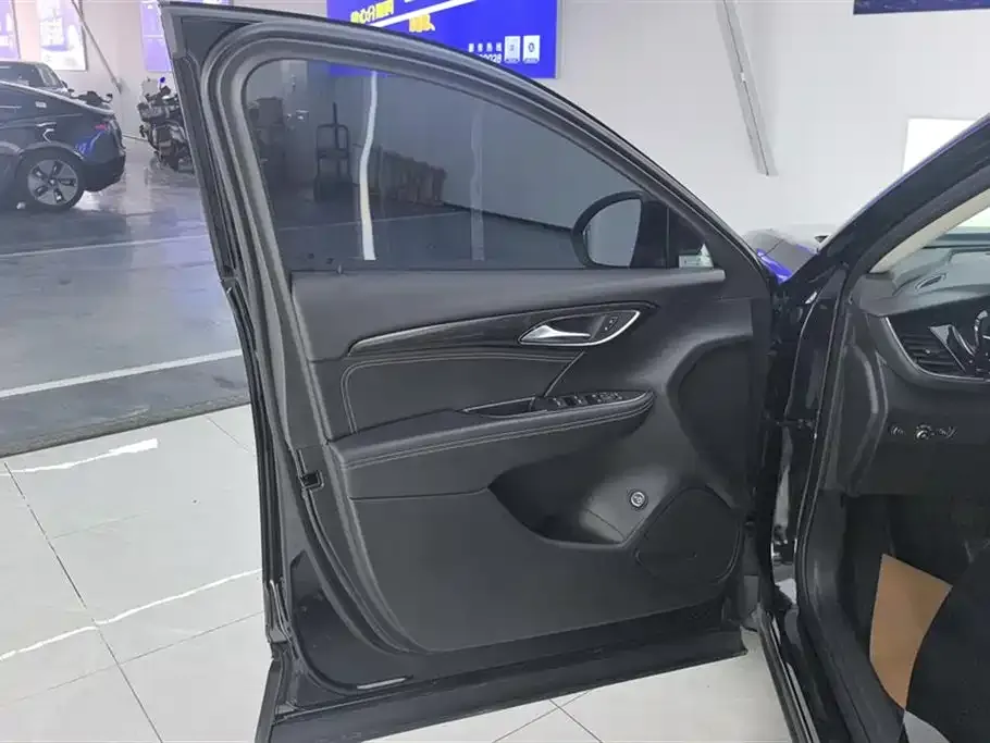 Buick Envision S 2024 из CN, фото 3