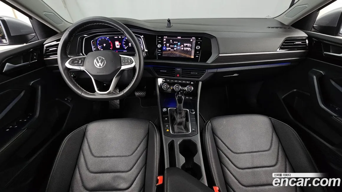 Volkswagen Jetta — фото 6