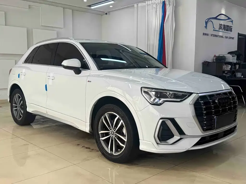 Audi Q3 2021 из CN, фото 6