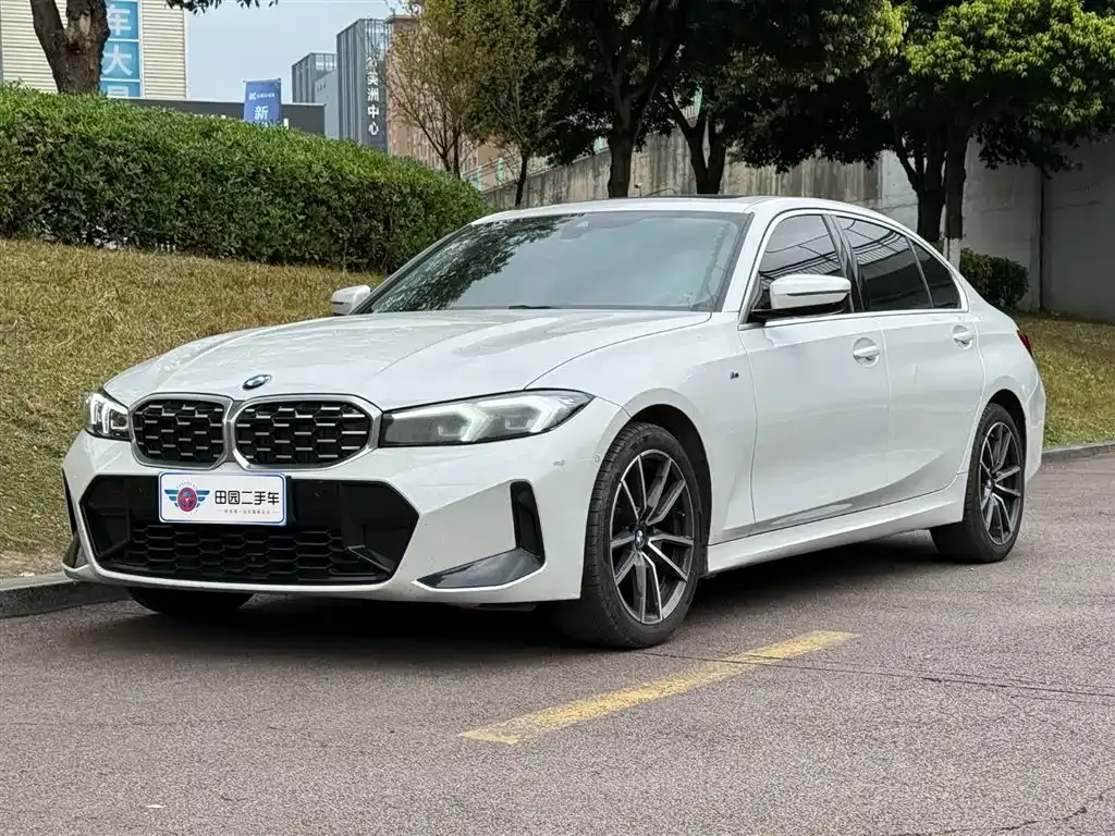 BMW 3 Series — фото 1