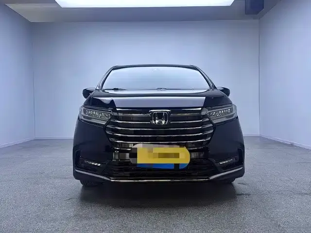 Honda Odyssey — фото 1