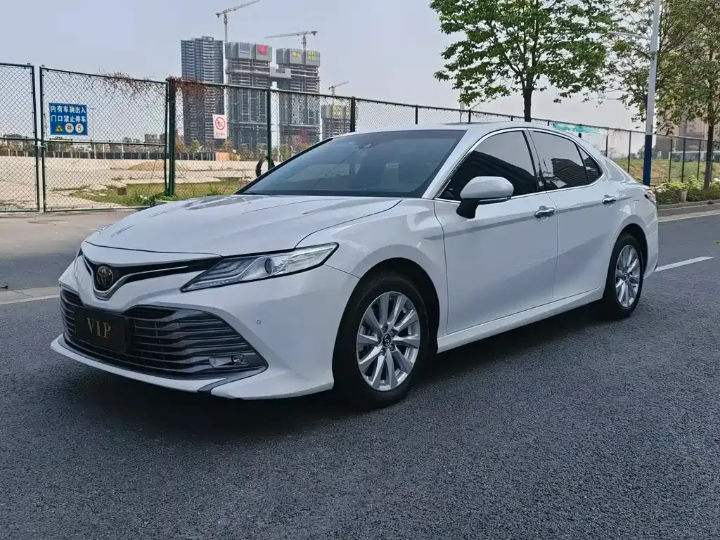 Toyota Camry 2021 из CN, фото 1