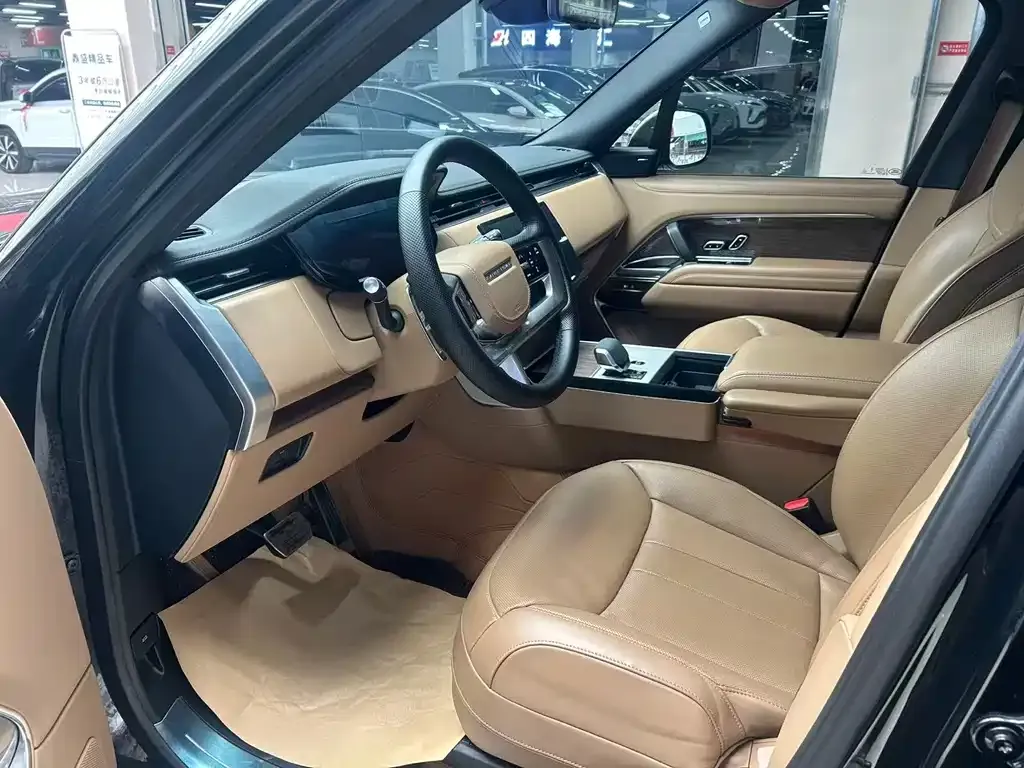 Land Rover Range Rover 2025 из CN, фото 3