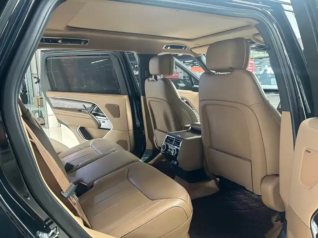 Land Rover Range Rover 2025 из CN, фото 4