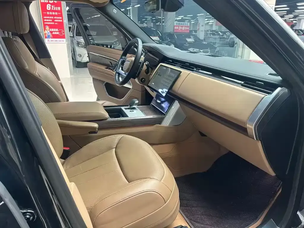 Land Rover Range Rover 2025 из CN, фото 9