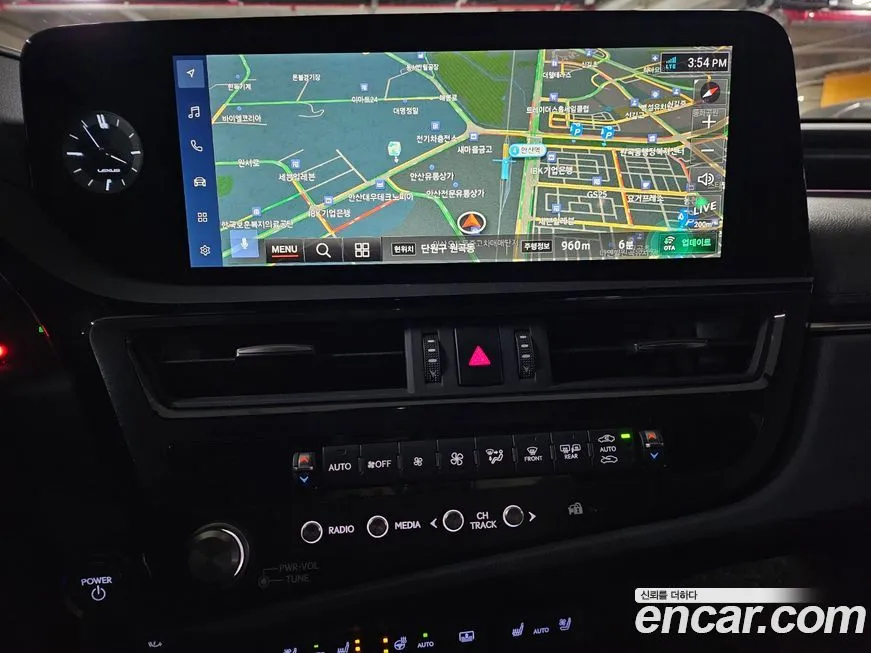 Lexus ES 2023 из KR, фото 9