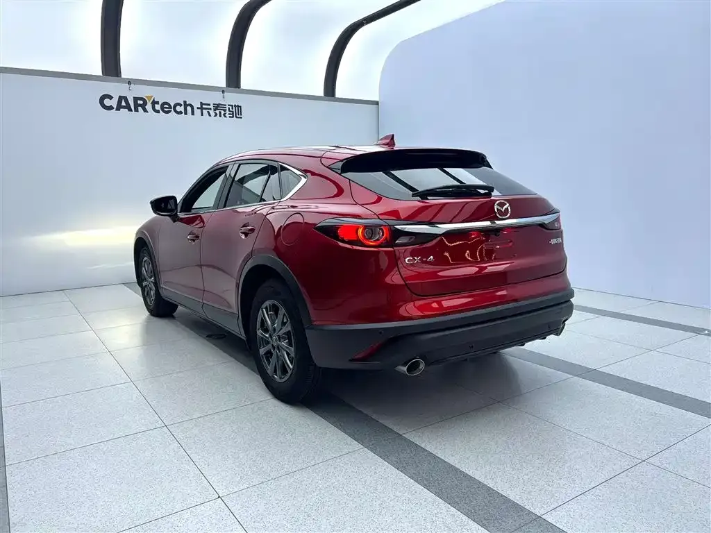 Mazda CX-4 — фото 8