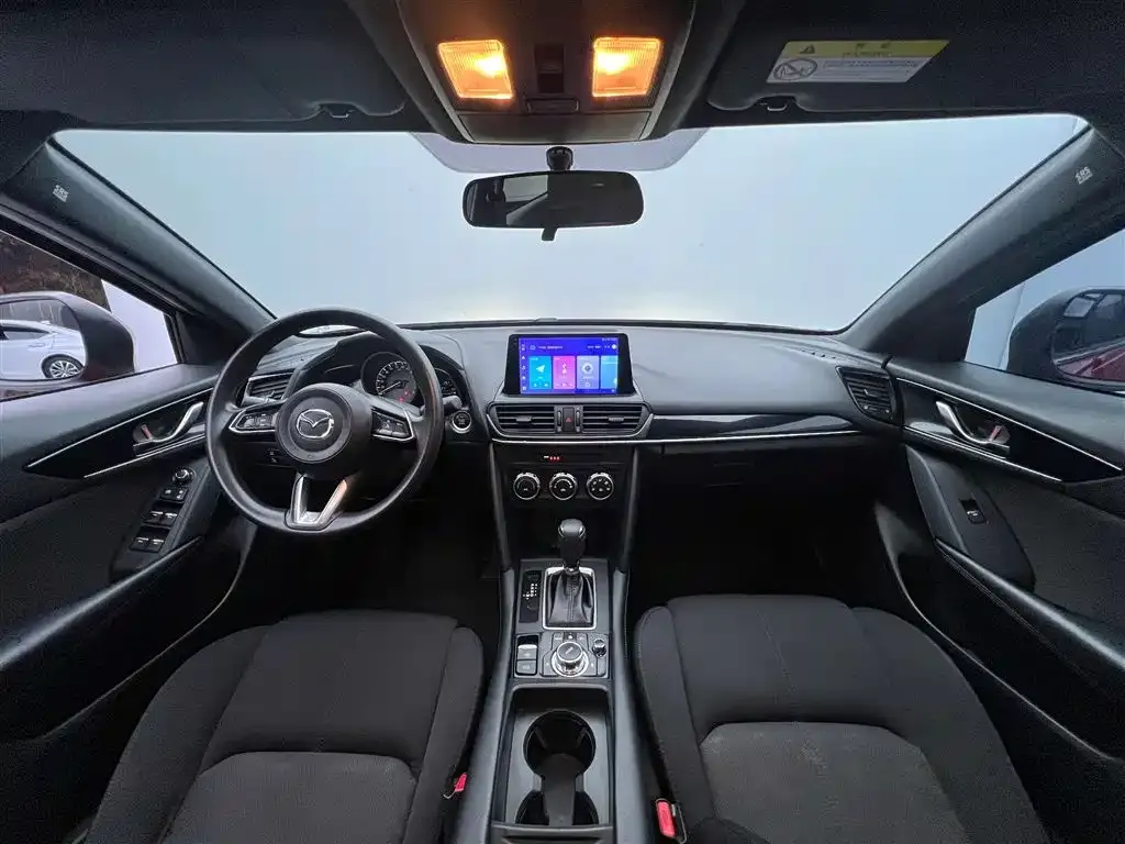 Mazda CX-4 — фото 6