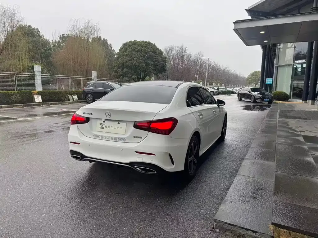 Mercedes-Benz A-Class 2024 из CN, фото 9