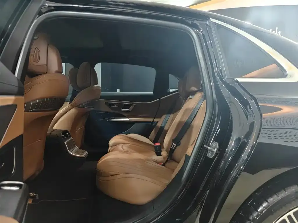 Mercedes-Benz E-Class New Energy 2024 из CN, фото 4