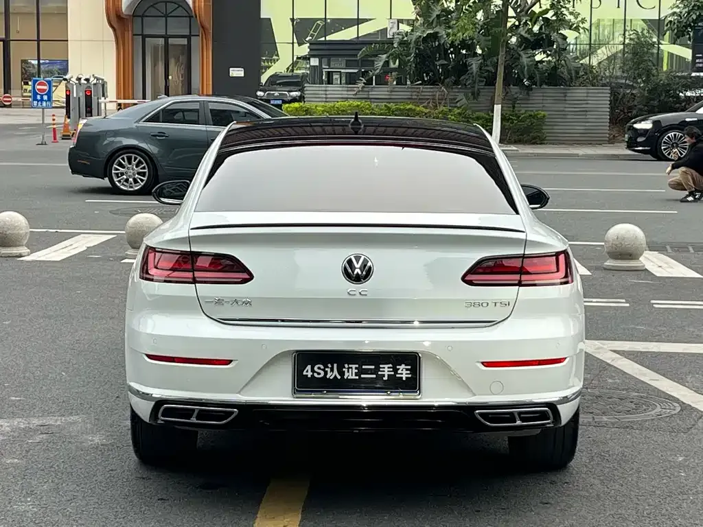Volkswagen CC 2022 из CN, фото 5