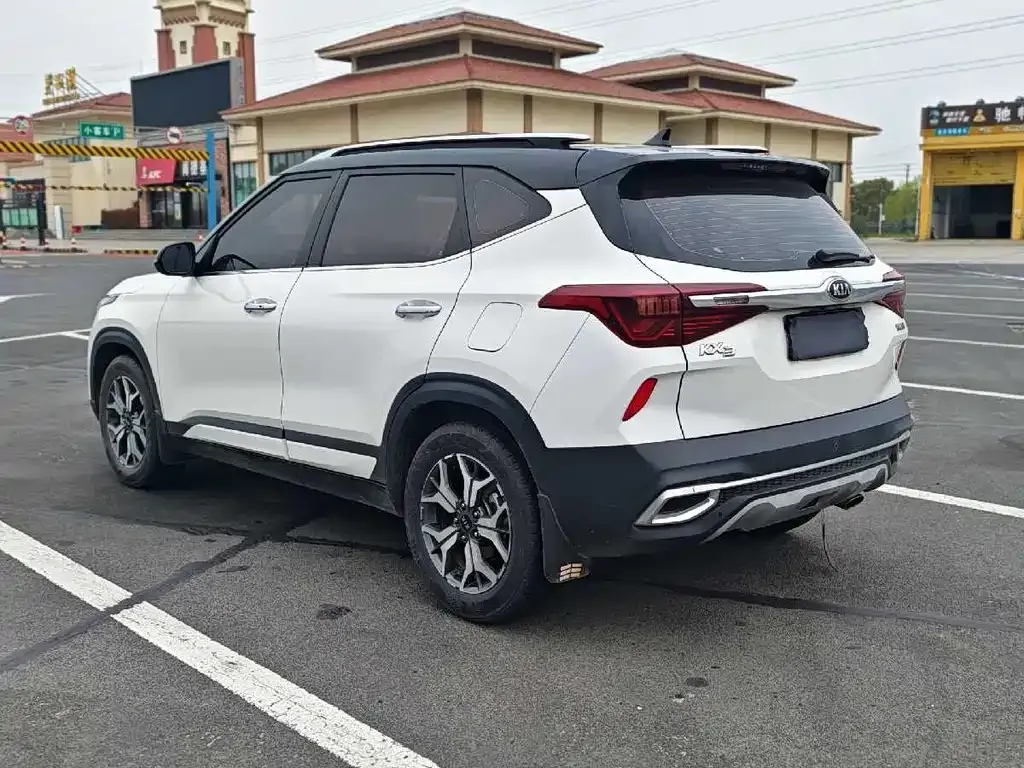 Kia KX3 2021 из CN, фото 9