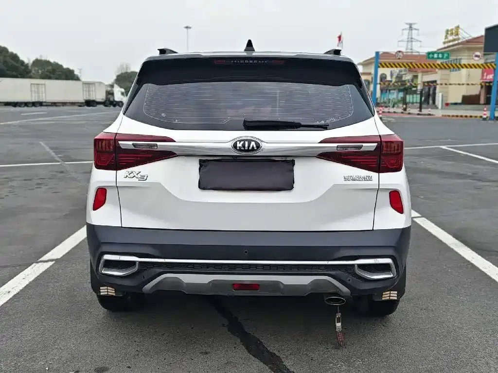 Kia KX3 2021 из CN, фото 5