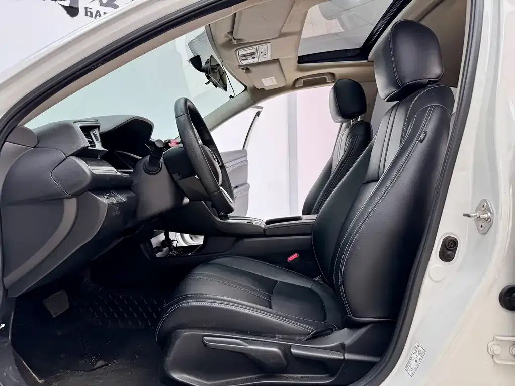 Honda Civic 2021 из CN, фото 6