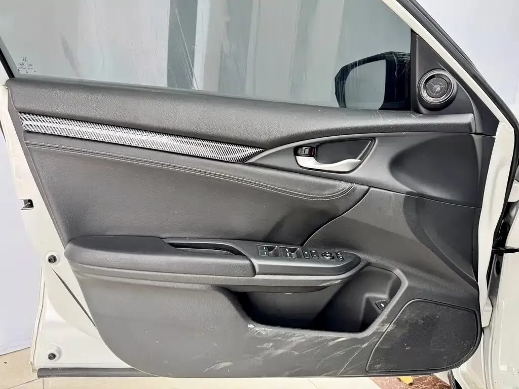 Honda Civic 2021 из CN, фото 7