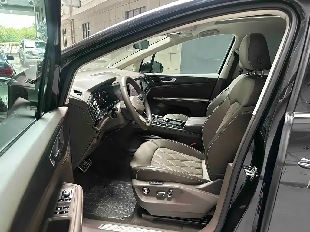 Volkswagen Viloran 2024 из CN, фото 8